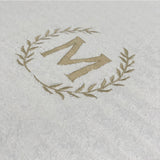 Jogo de Toalha de Banho Personalizada com a Sua Inicial – Coleção Wave