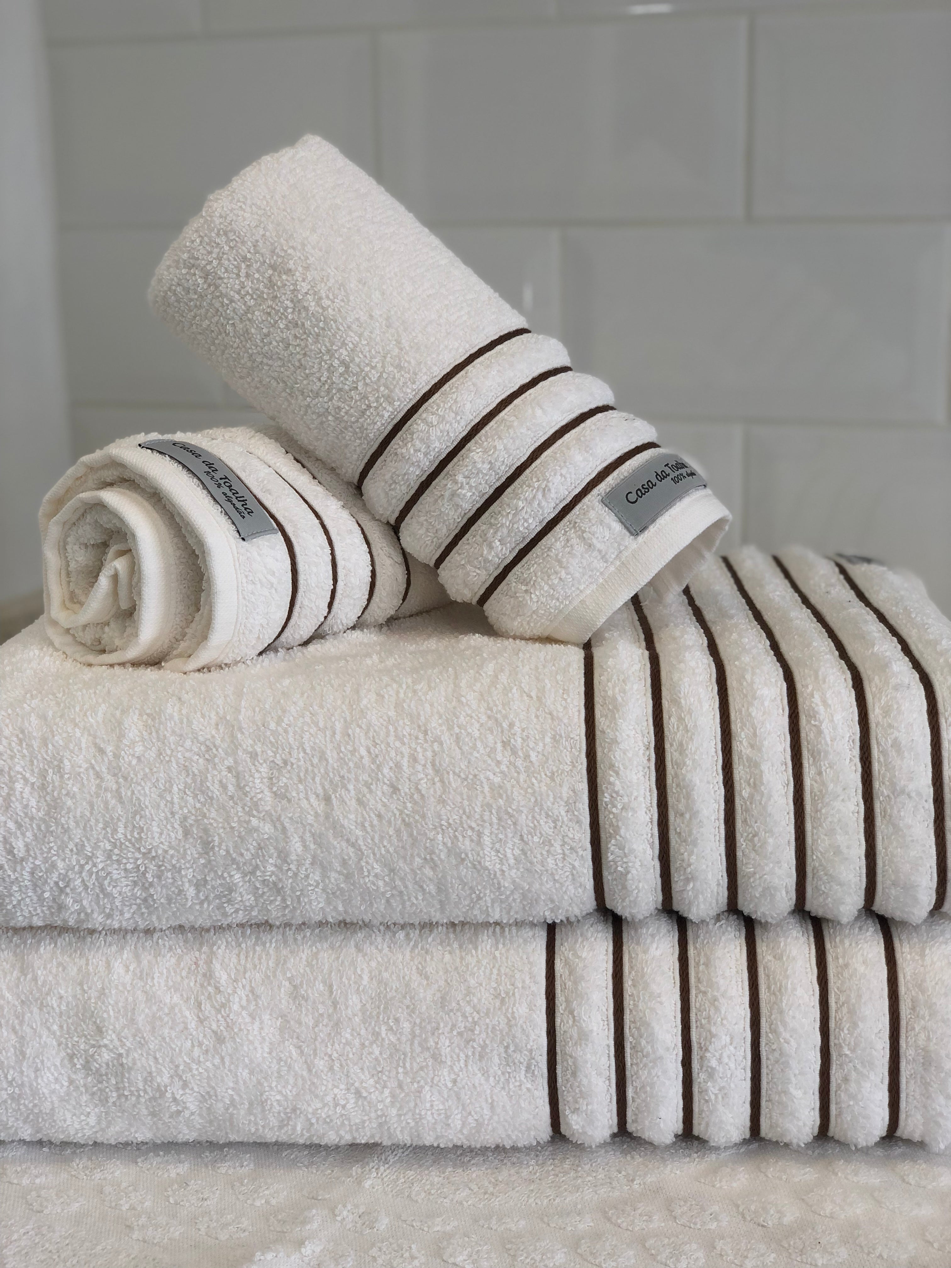 Toalha de Banho Gigante Jogo de Toalha 2 banho 2 rosto 1 piso gramatura 500g/m² - Essence